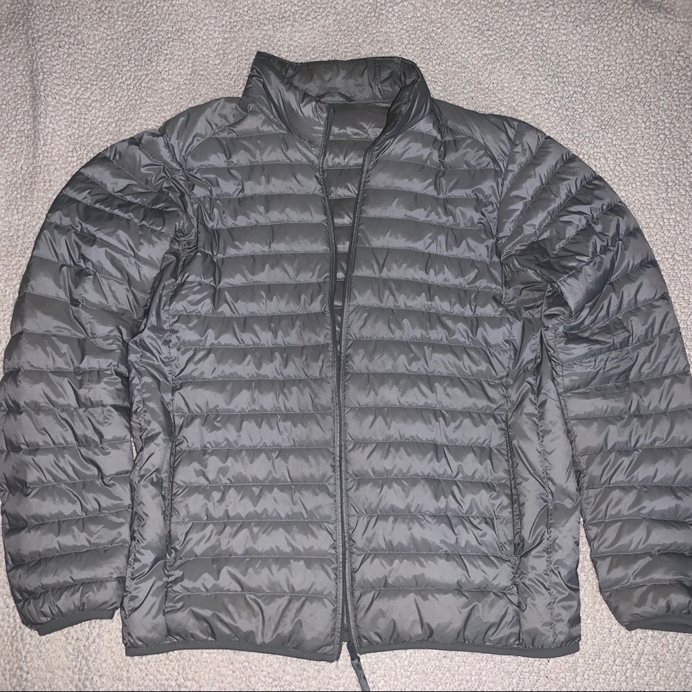 UNIQLO ULTRA LIGHT JACKET
